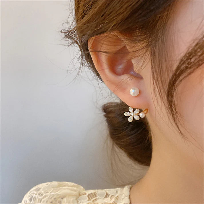 Pearly Flower - Earring