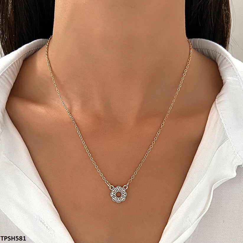 Round Flower Pendent