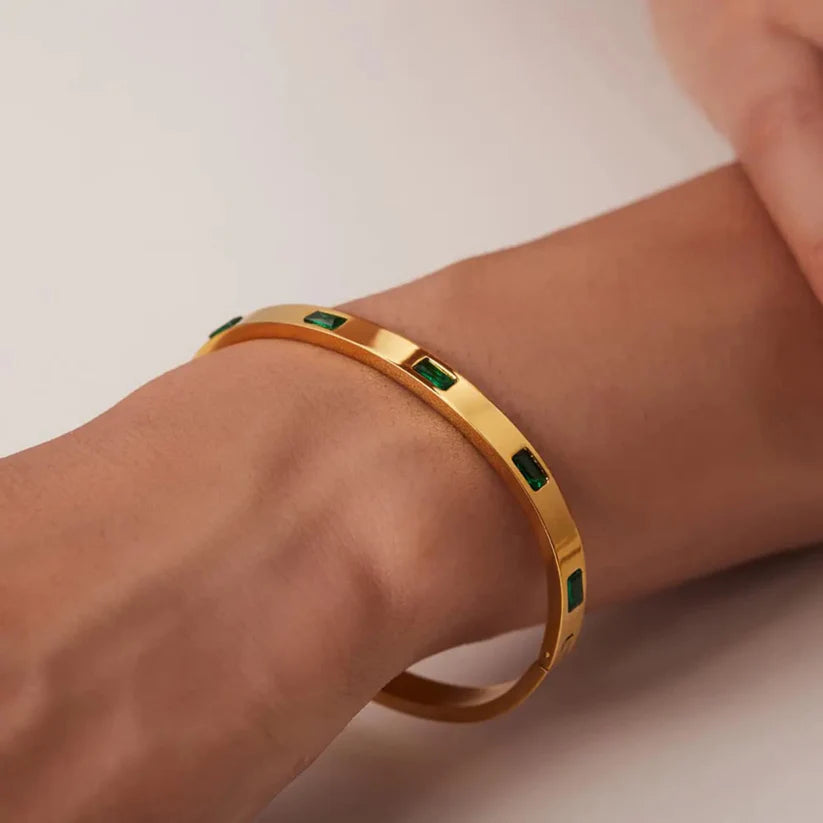Emerald Handcuff