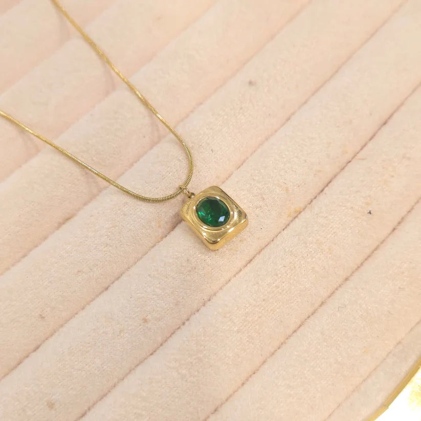 Emerald Stone Necklace