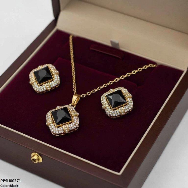 Square Pendant Set