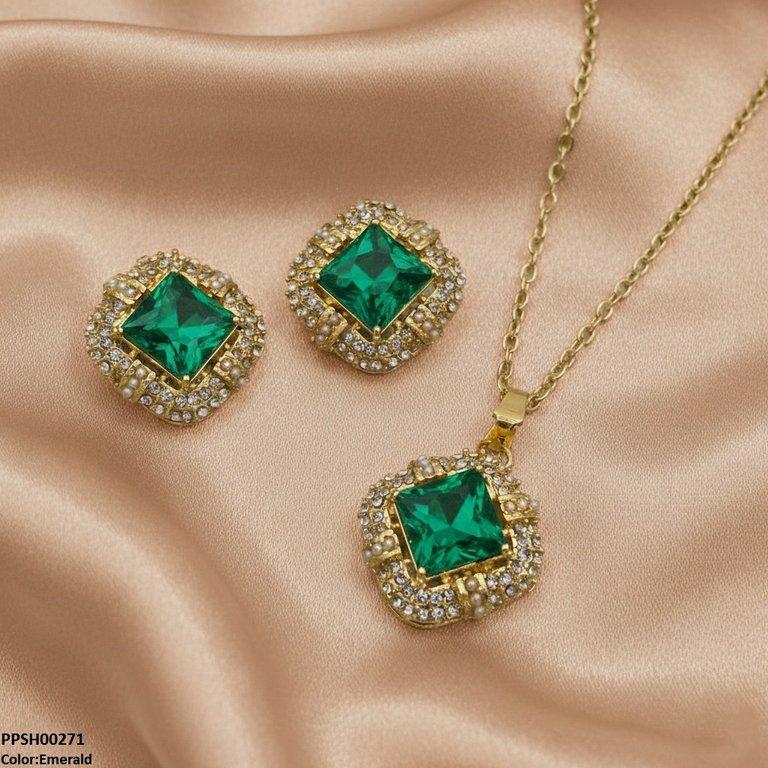 Square Pendant Set